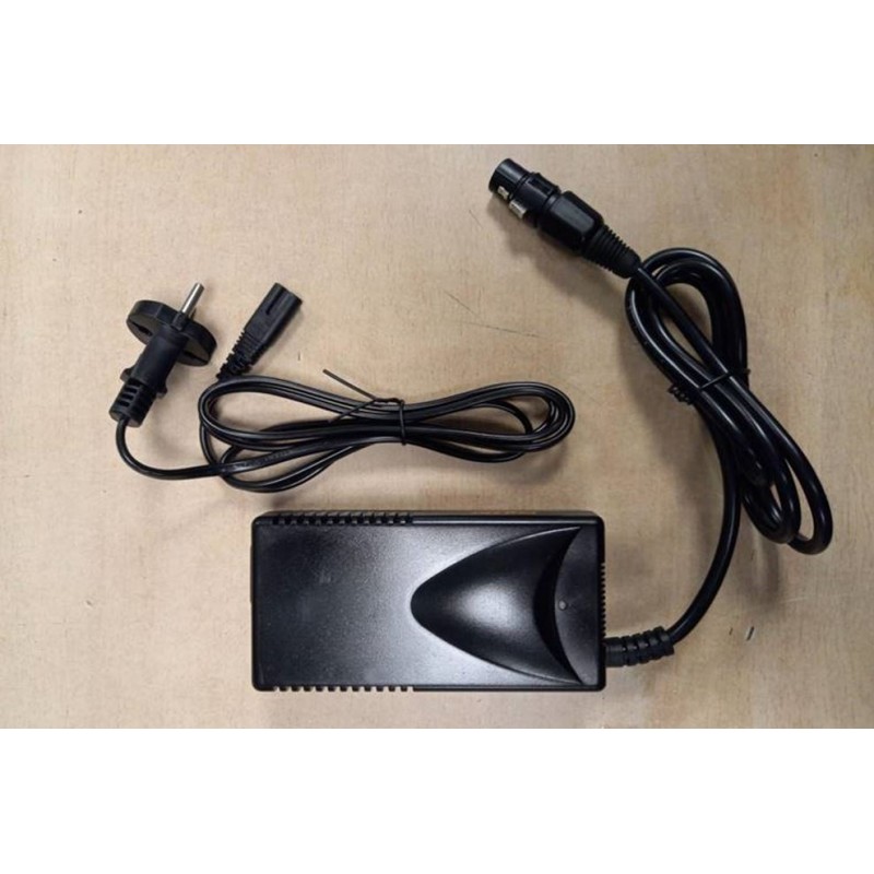 CHARGEUR BATTERIE 1.2A CHARGEUR BATTERIE 1.2A